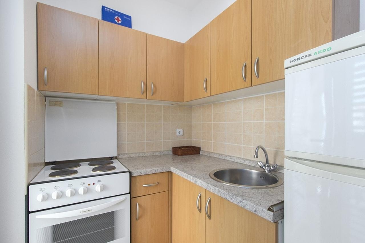 Apartments Dalibor Vodice Exterior photo